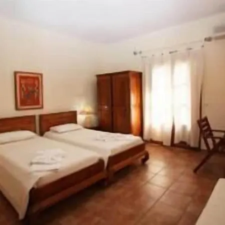 太阳住宿酒店 3* 斯科派洛斯