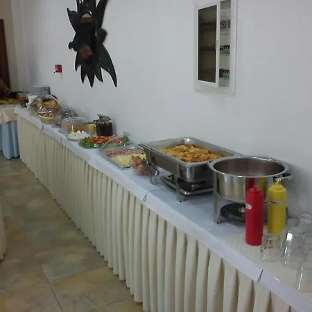 Sun Πανσιόν 3*