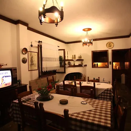 Sun Σκόπελος