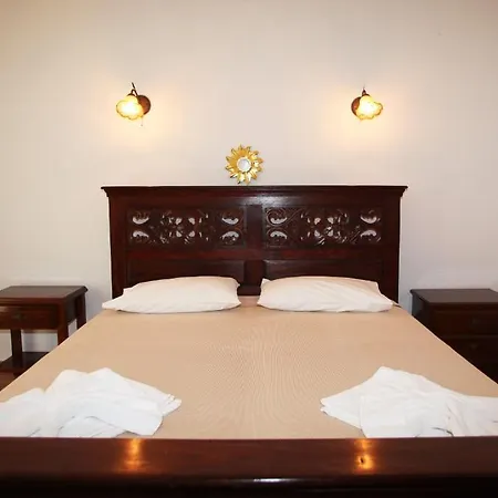 太阳住宿酒店 3* 斯科派洛斯