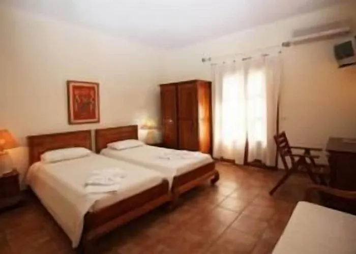 Sun 3* Skopelos Town