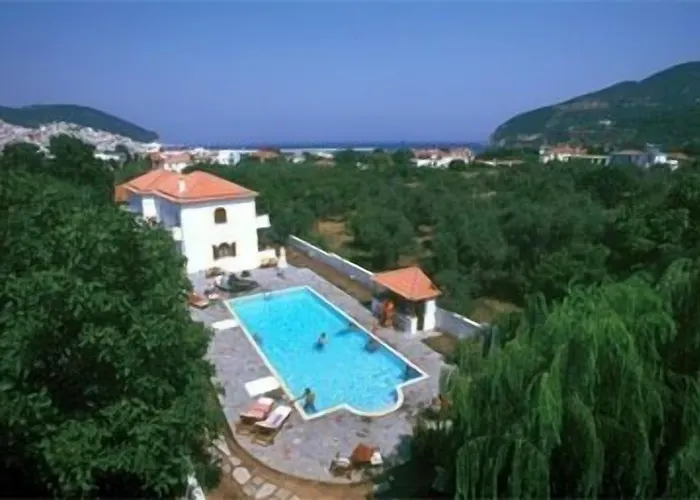 Sun Skopelos Town