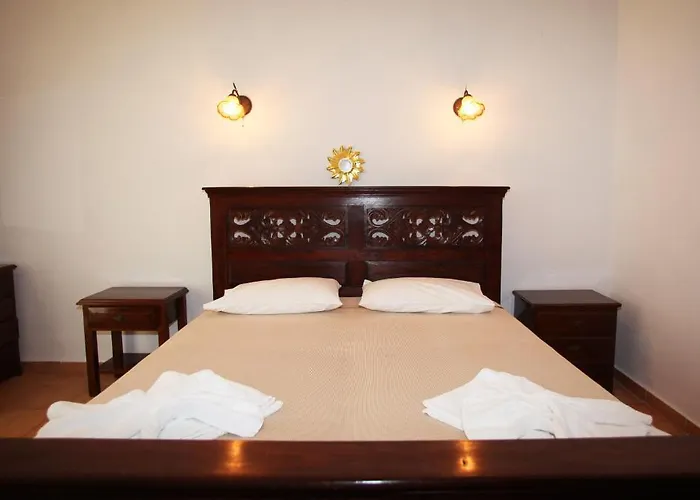 Sun 3* Skopelos Town